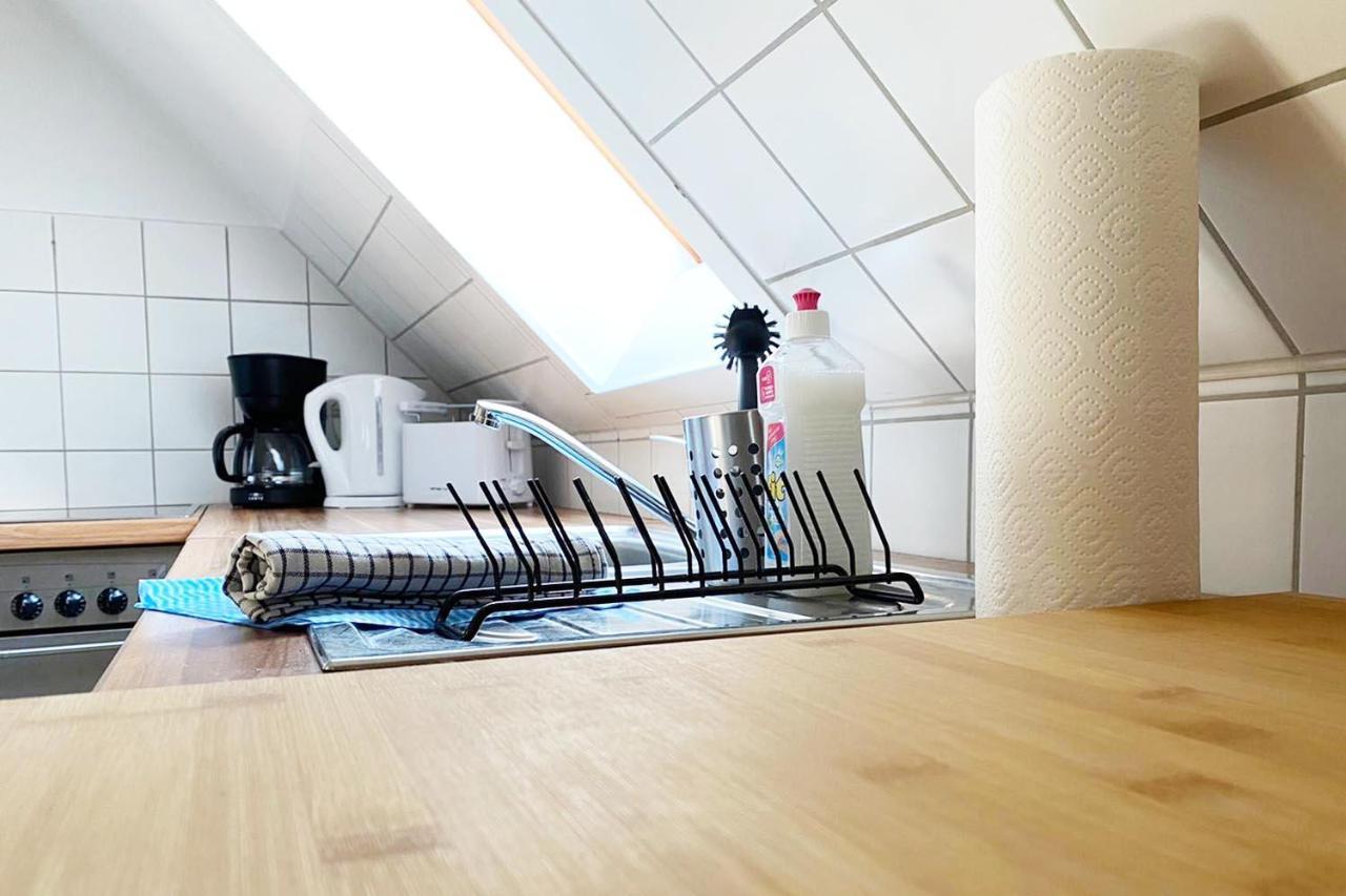 Schoenes 1 Zimmer Apartment Mit Dachterrasse グラウハウ エクステリア 写真